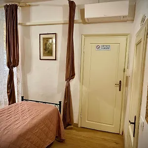 Lovely And Cozy In The Position Florence